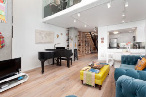 Z 77 Dow 103 Living Room 5